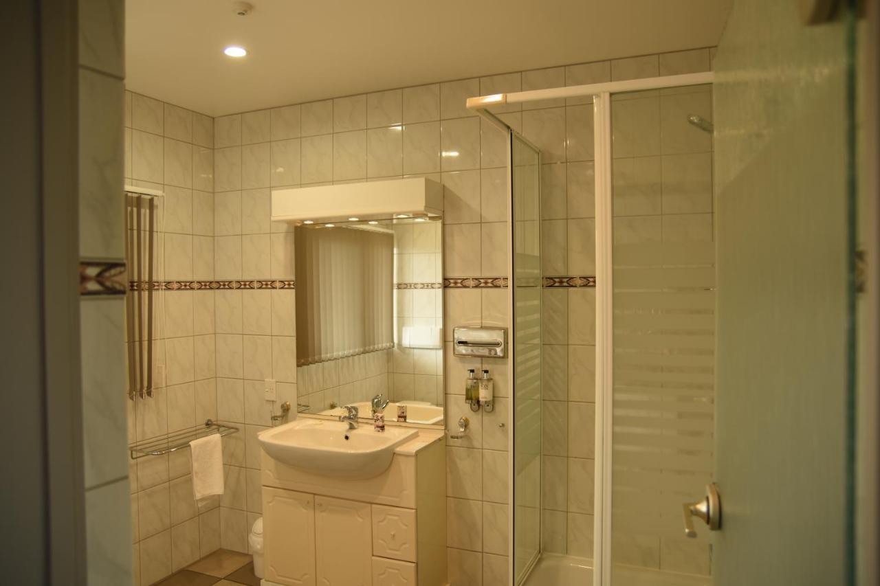 Admiralty Lodge Motel Вітіанга Екстер'єр фото
