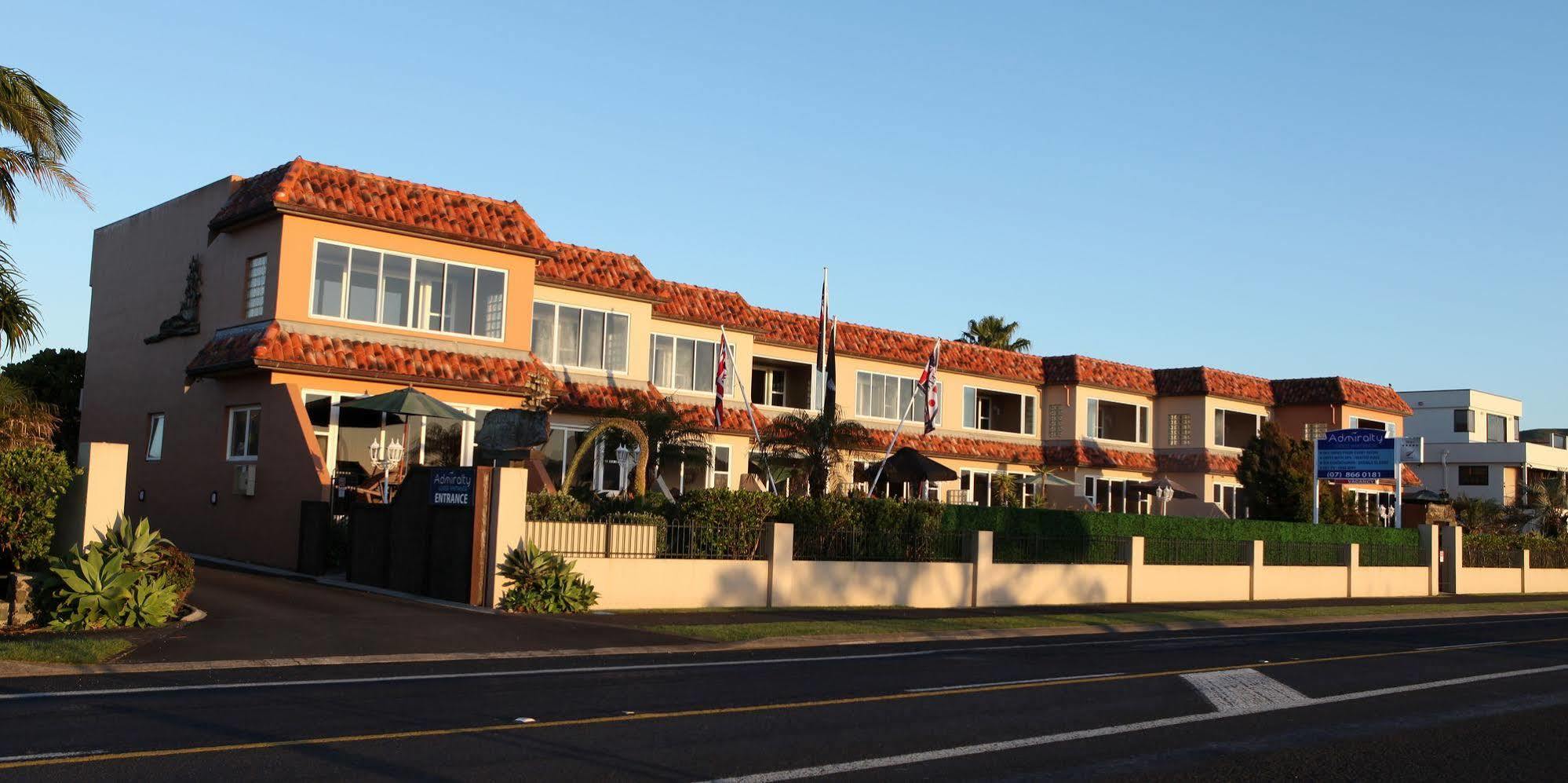Admiralty Lodge Motel Вітіанга Екстер'єр фото