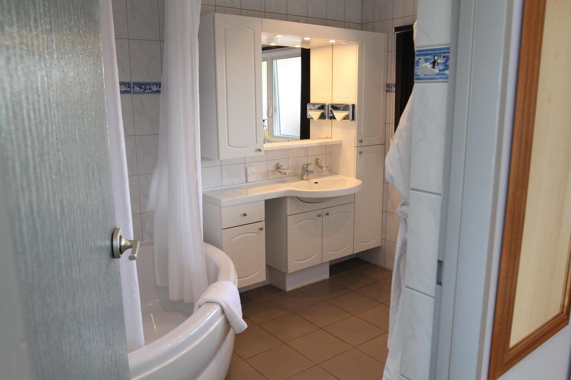 Admiralty Lodge Motel Вітіанга Екстер'єр фото