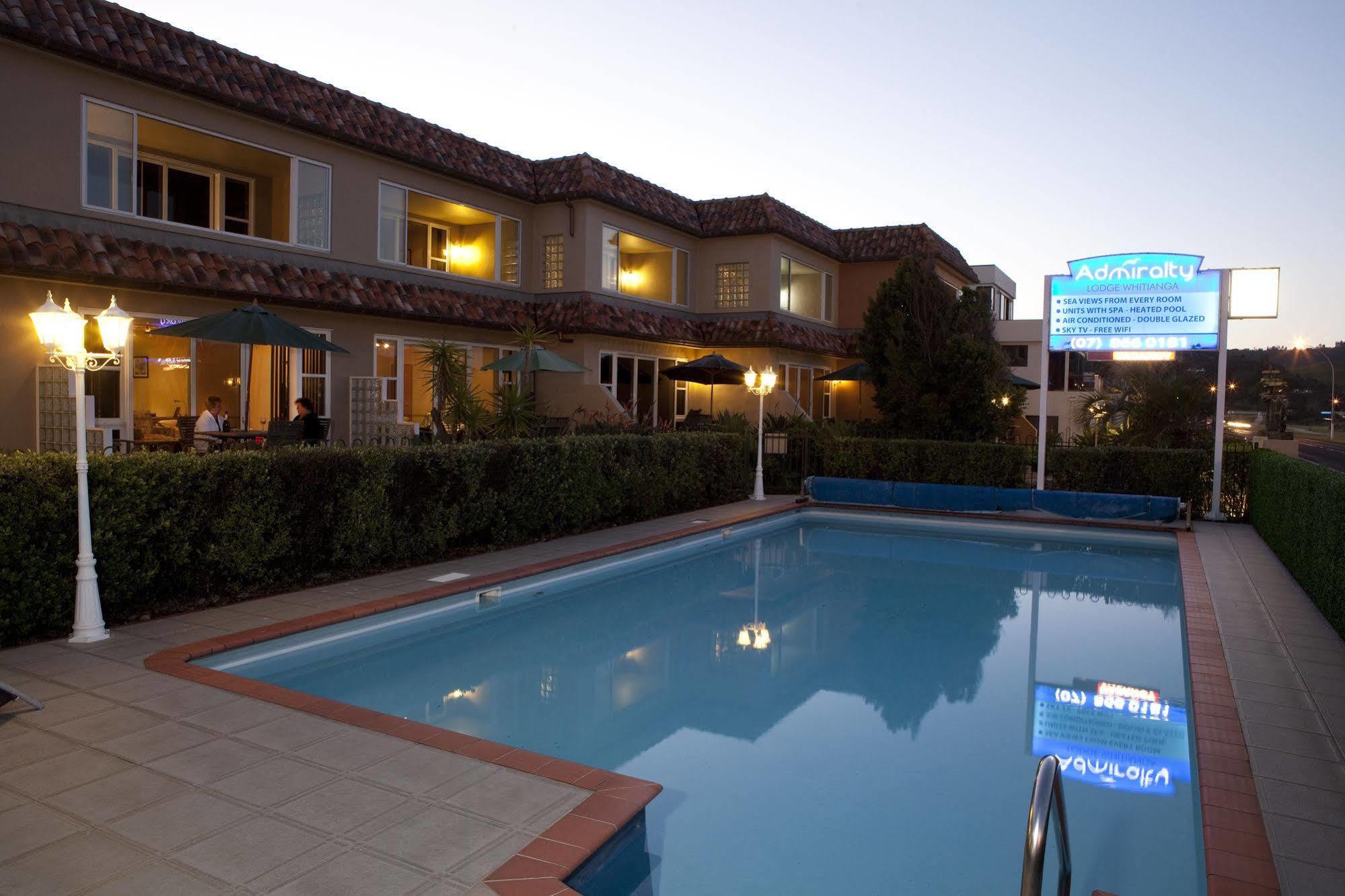Admiralty Lodge Motel Вітіанга Екстер'єр фото
